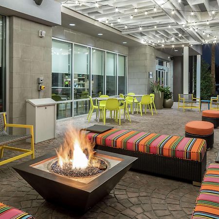 Home2 Suites By Hilton Jacksonville Airport Buitenkant foto
